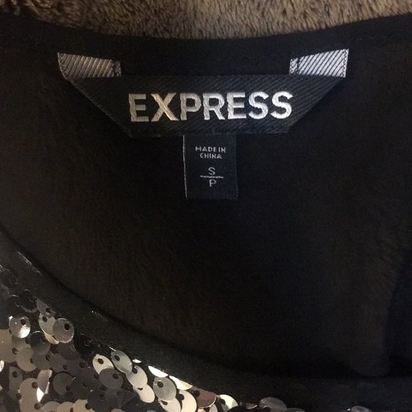 SALE 🔥 Express Tee RARE.💎 - Picture 6 of 7